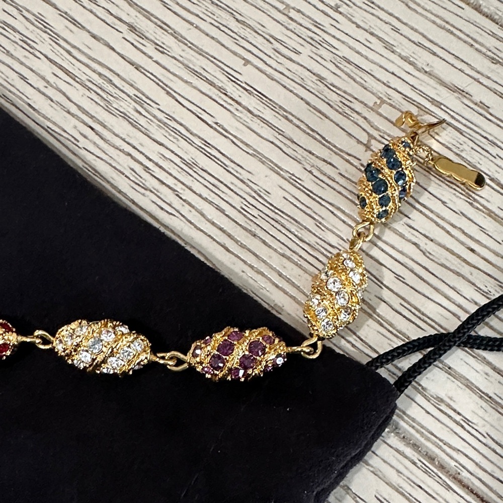 Source Unknown Gold Bracelet With Multicolor Gems - image 5